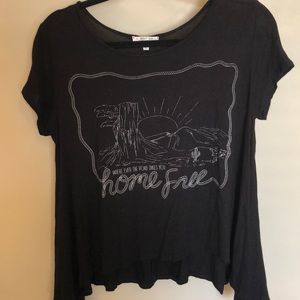 Causal black Graphic tee